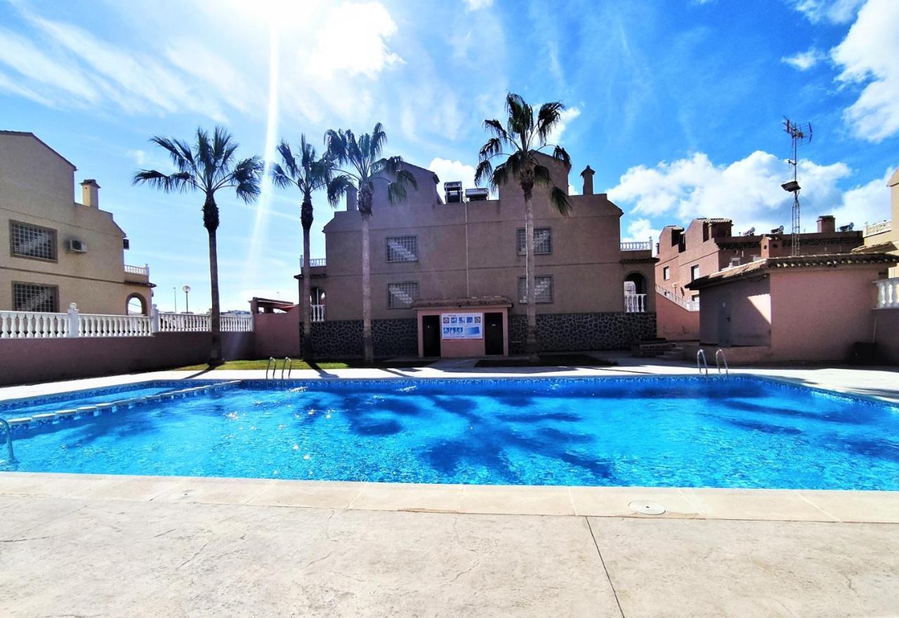 Modern Townhouse With Bbq & Terrace - Gran Alacant Buitenkant foto